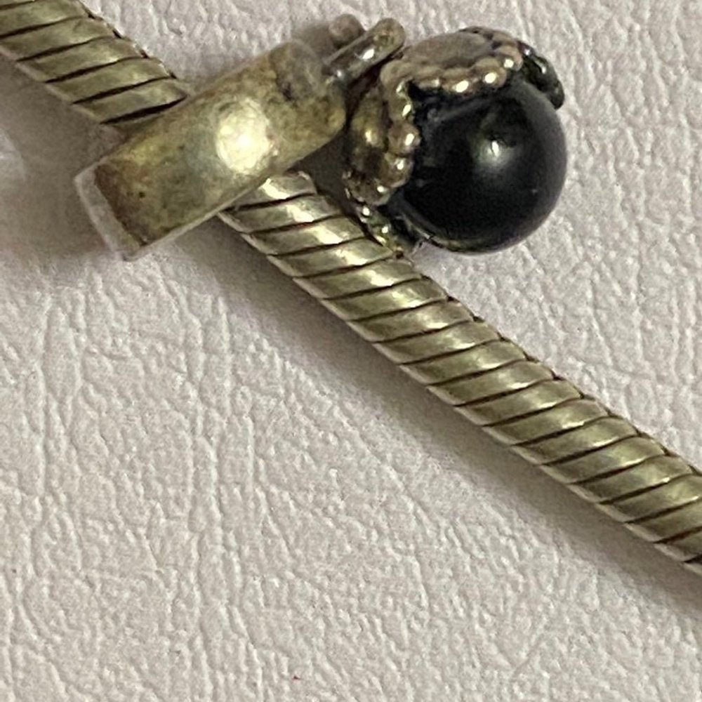PANDORA - Picture 2 of 6